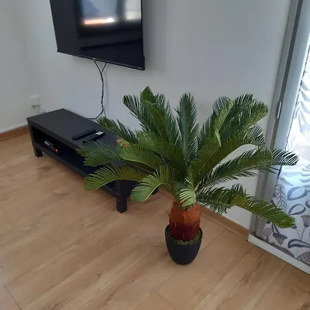 Appartement T3 En Duplex Proche Gare Sncf Avec Parking A Montélimar