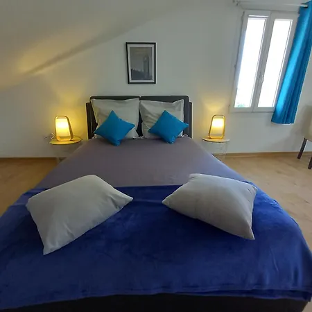 Appartement T3 En Duplex Proche Gare Sncf Avec Parking A